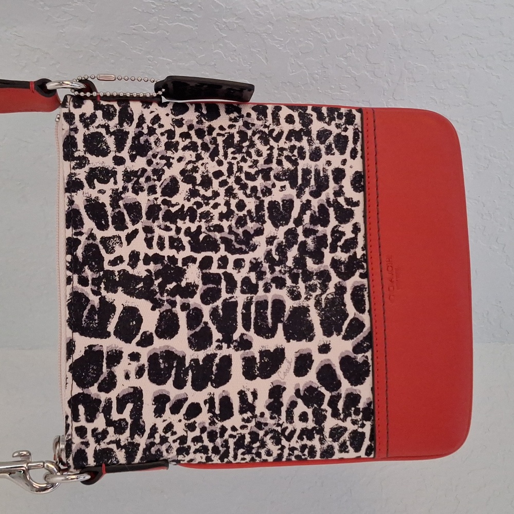 Coach Crossbody Purse - Picture 10 of 11